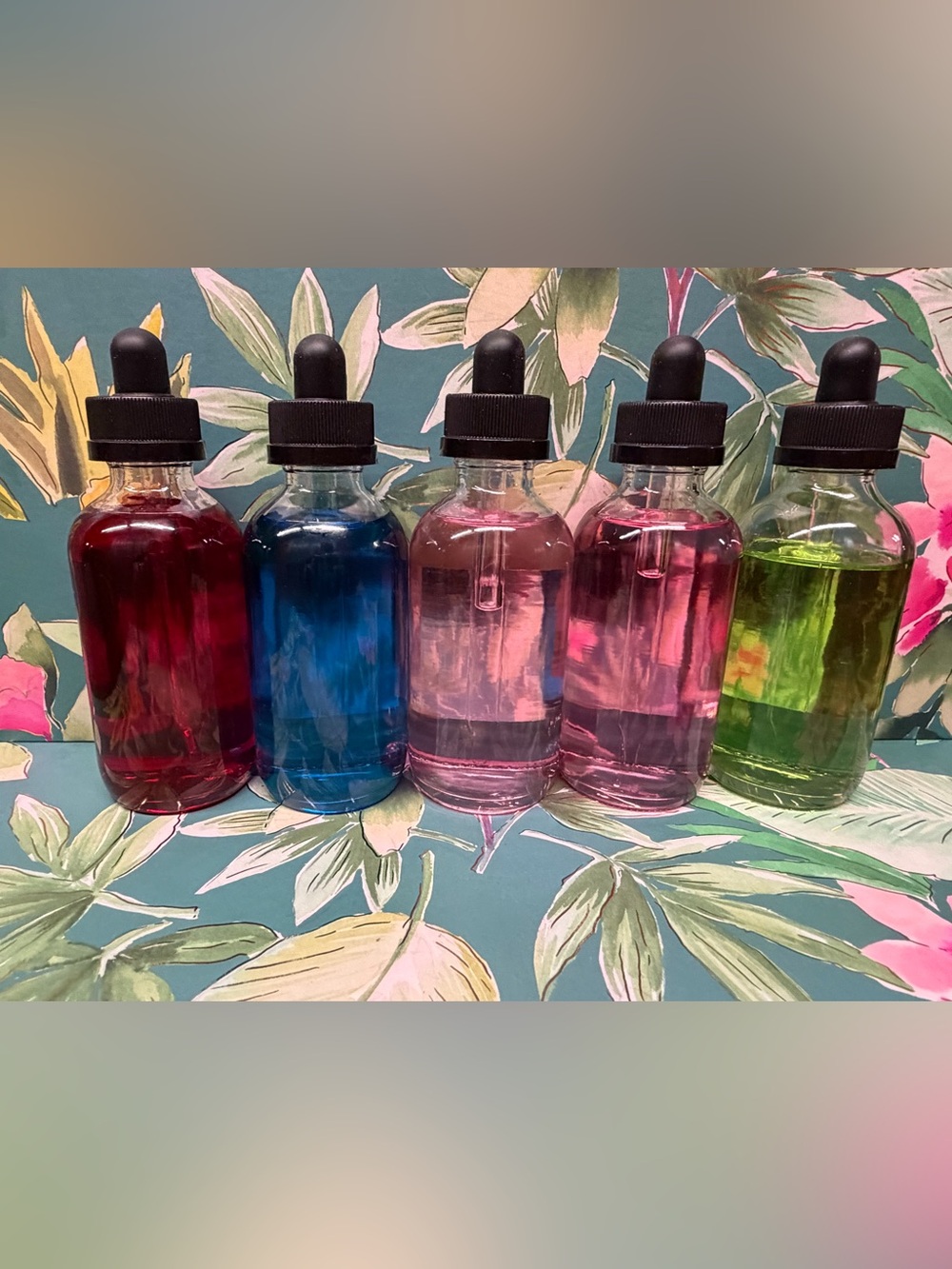 Buy Now: Aminnah Body Oil Two-Bottle Mystery Set! - Picture 4 of 5